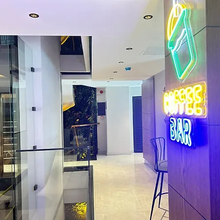 Otel Sam